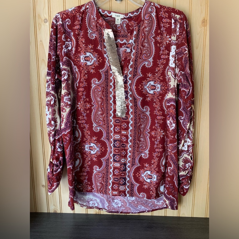 Anthropologie Tiny Sequin Devas Red Paisley M